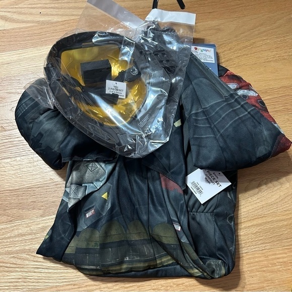 Halo Spartan Emile Costume NEW Medium 8-10 Jumpsuit Halloween - Picture 5 of 6